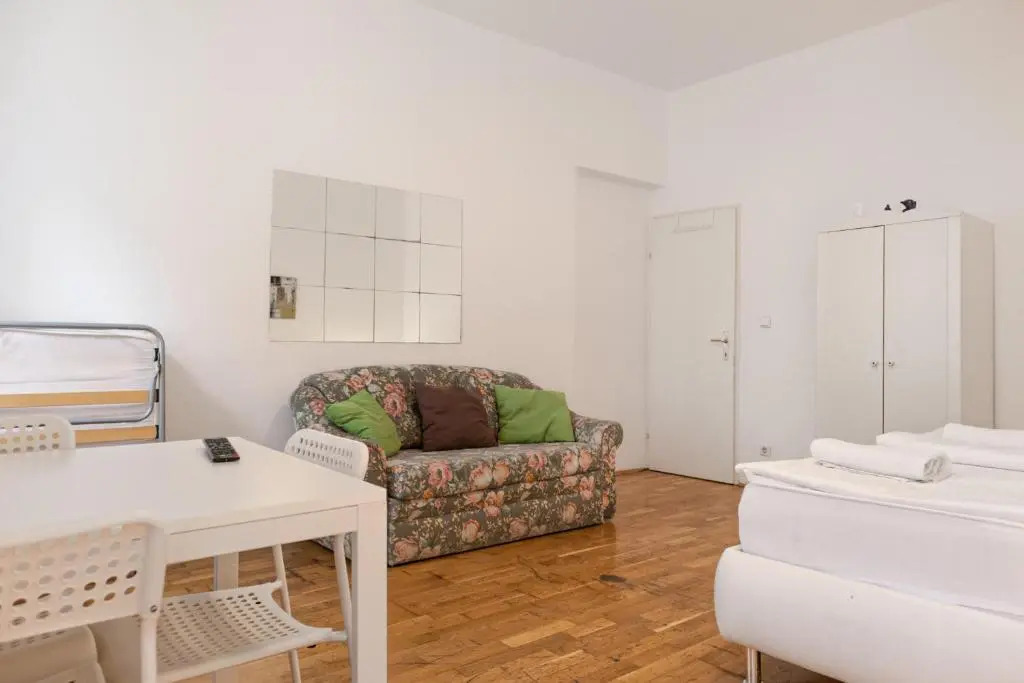 Lovely 3BR Shared Apart - perfect for Longstays in Lockdown