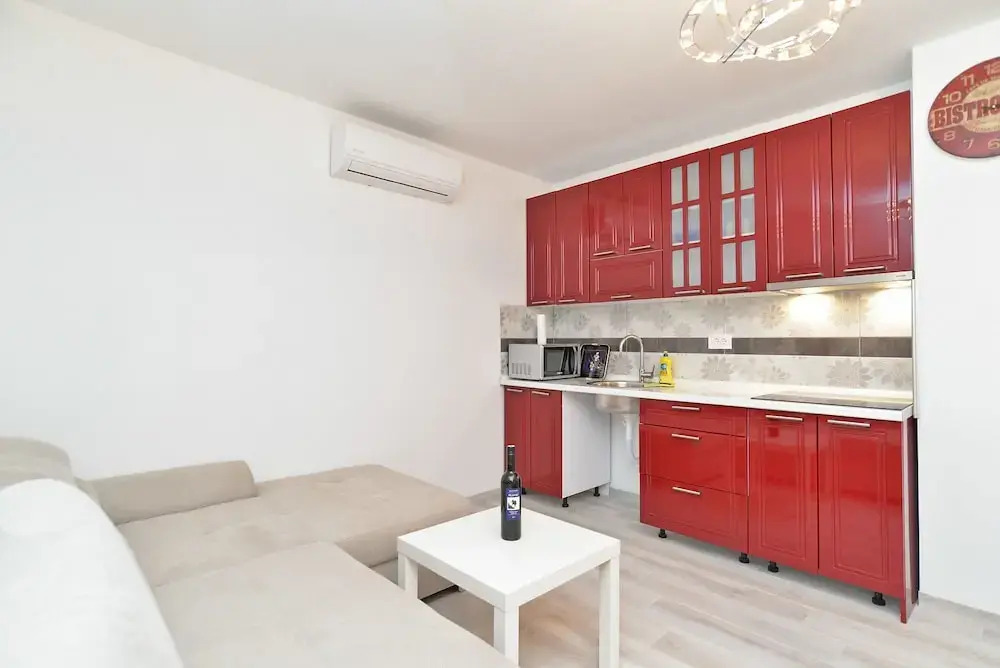 Apartment 1739