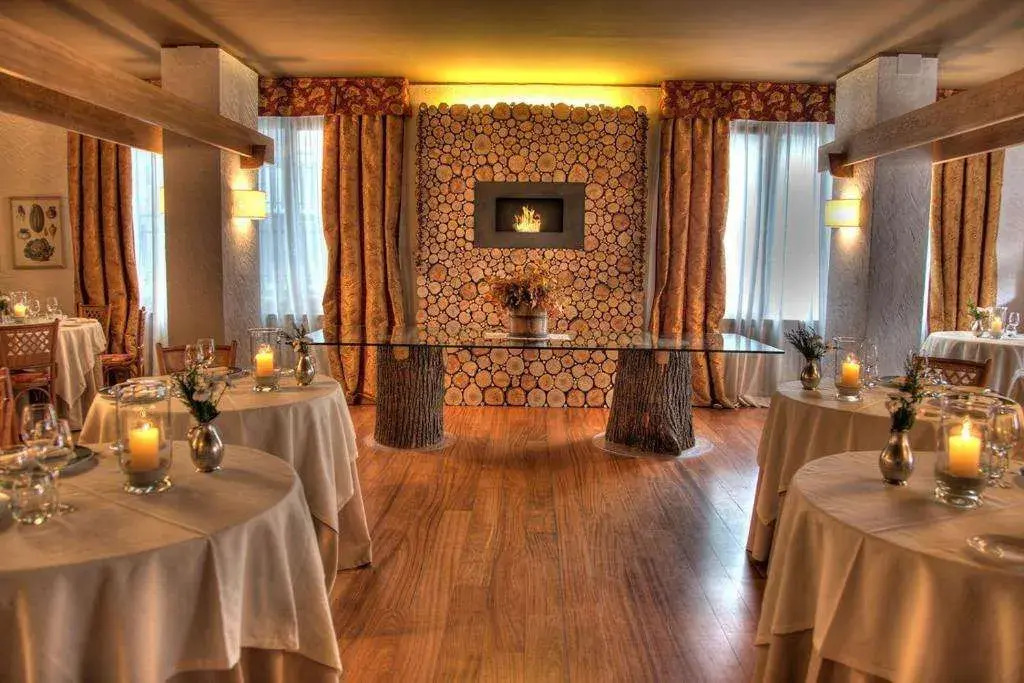Cresta Et Duc Hotel