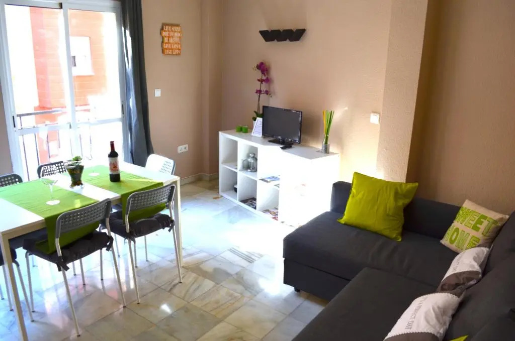 ENJOY Apart. Centro y Playa Cervantes