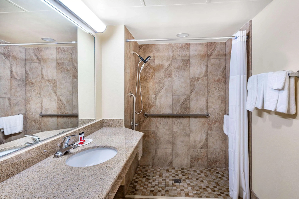 Days Inn by Wyndham Clarksville TN