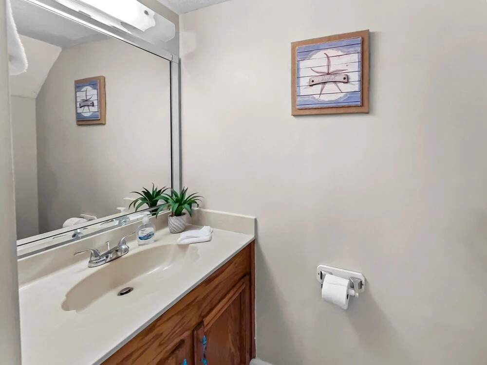 Casa Sunshine - 2 Br townhouse by RedAwning