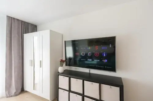 Honey apartment