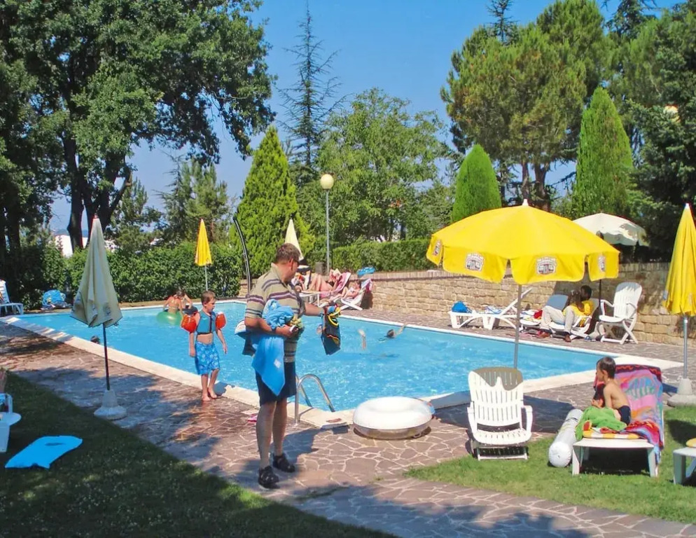 Apartment in Residence La Ginestra in Montelparo