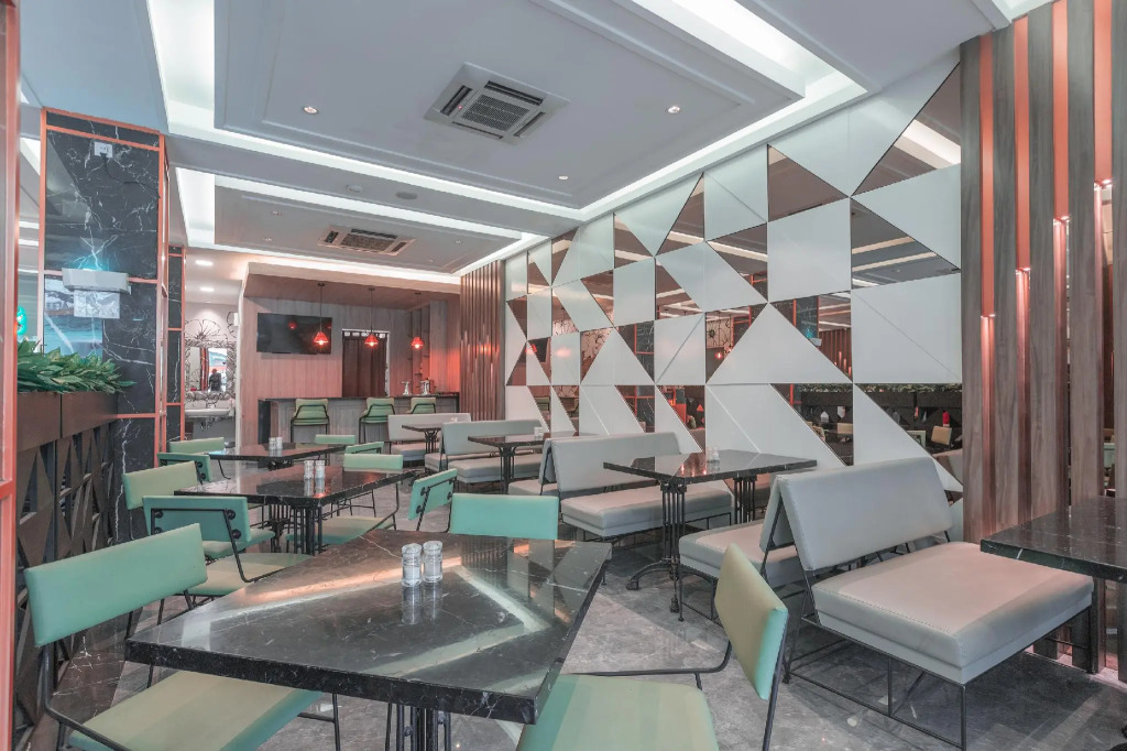 Versa Hotel
