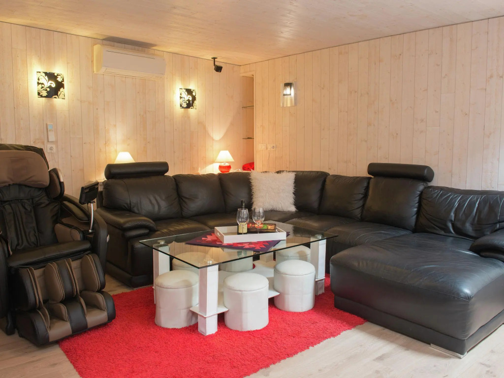 Beautiful Apartment in Spa Belgium with Hot Tub