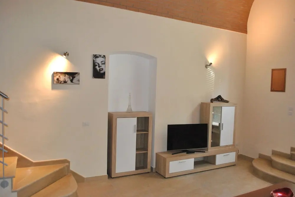 Corona Matera Holiday Home