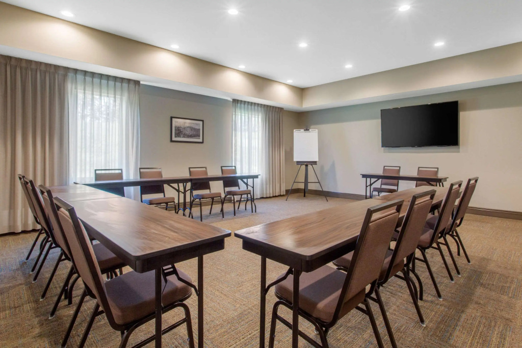 Sleep Inn & Suites Monroe - Woodbury