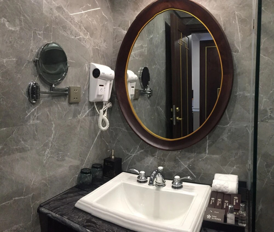 Hotel du Monde Art