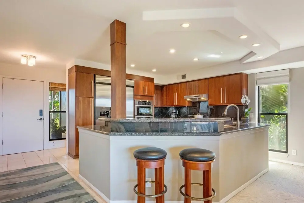 Ocean View Kaanapali Condo w 2 Lanais Loft AC Pool Walk to Beach