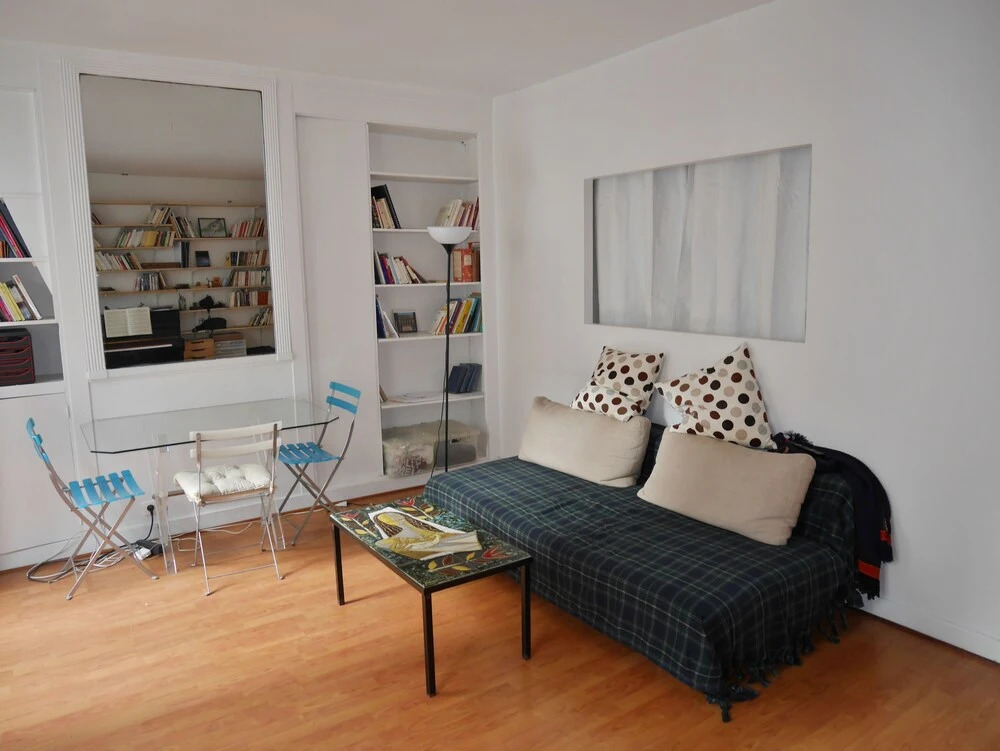Apartments - Into Paris