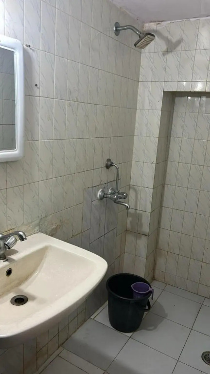 Hotel Krishna Palace By Grb