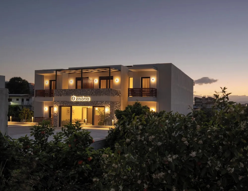 ARIA Luxury Apartments