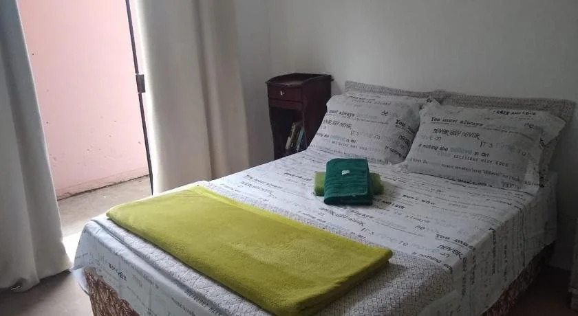 Hostel Dina & Suítes