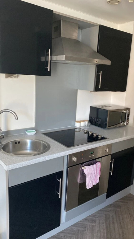 Modern Studio Apt in the Heart of Leeds Centre