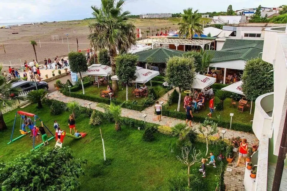 Freskia Resort