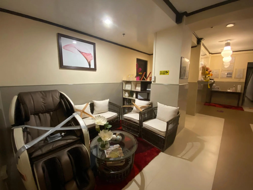 Amax Inn Makati