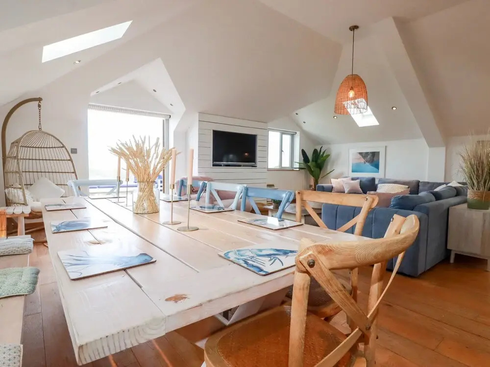 Sea View House