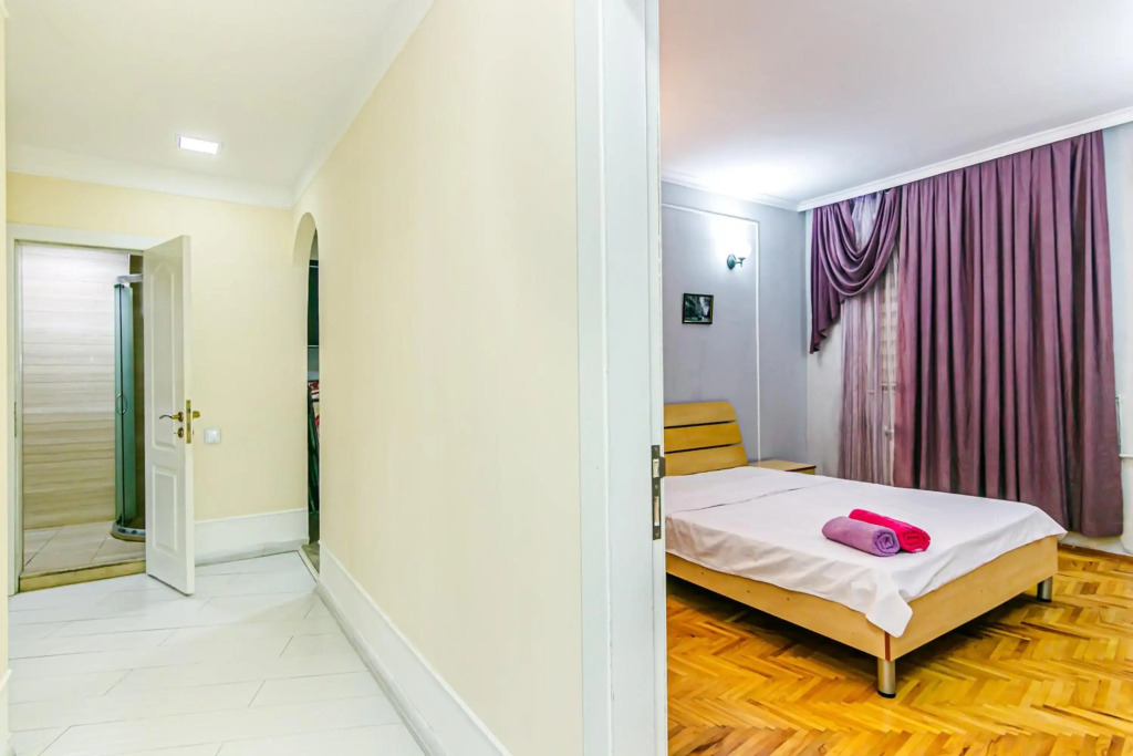 Targovu 4 Room Lux Apartment