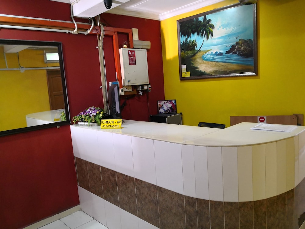Lucky Budget Hotel