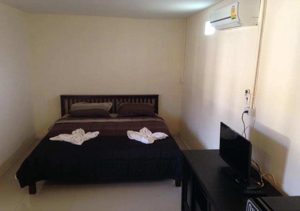 3 Bees Resort
