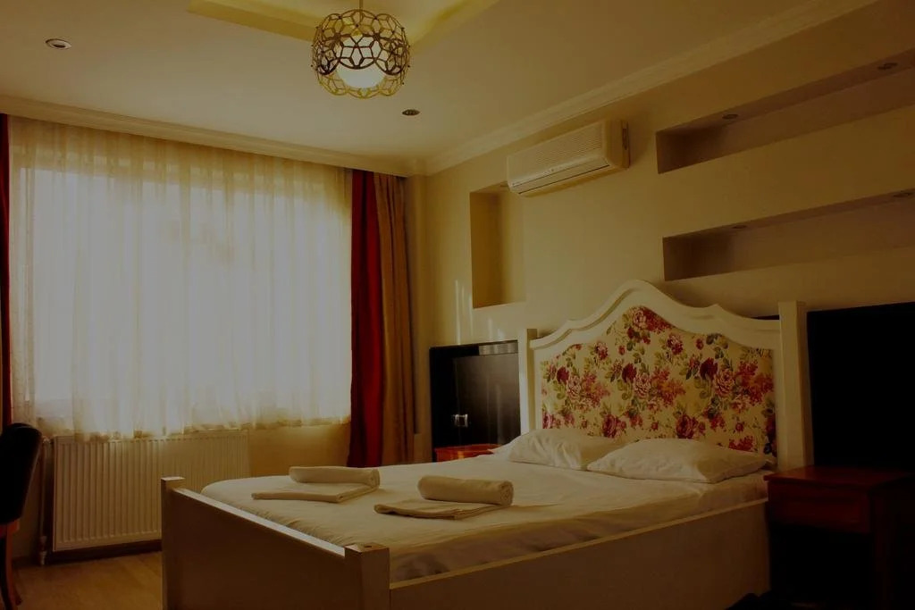 Ferah Hotel