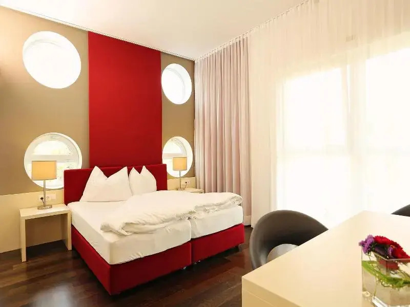 Hotel Royal X