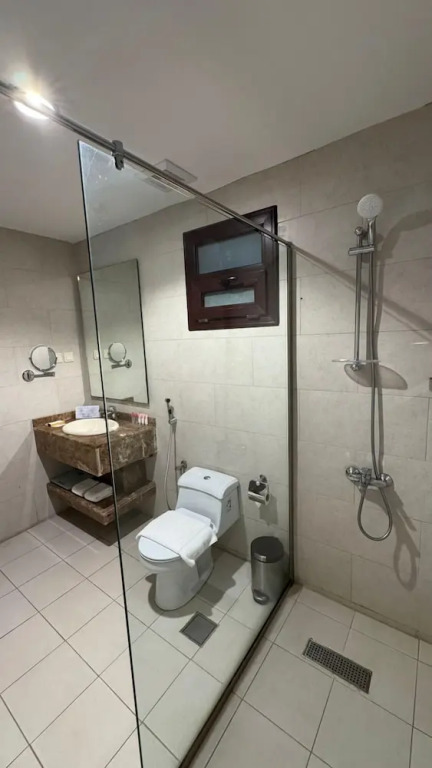 Continent Hotel Al Uqayr