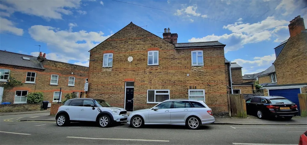 Windsor centre 3 bed terrace house sleep 6