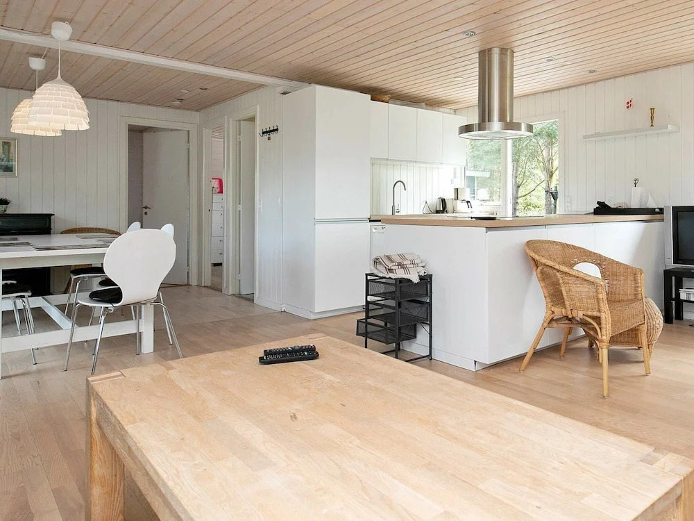 Garden View Holiday Home in Storvorde near Sea