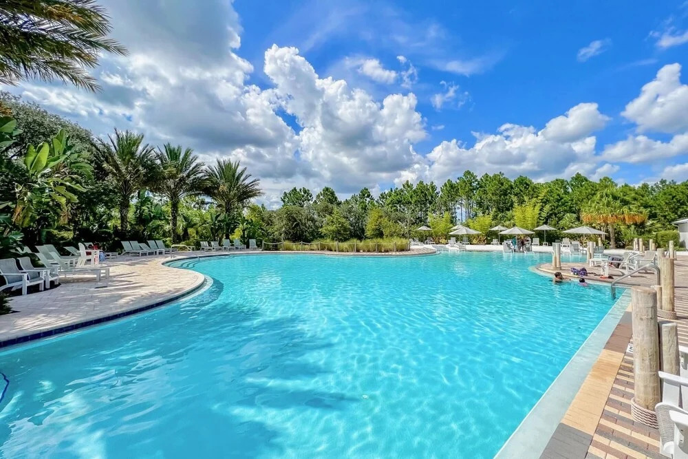 Stylish 3BR Townhouse With Pool Near Disney
