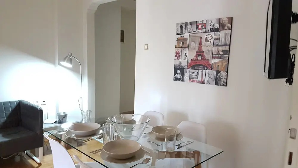 Erra - Zephyr - Athens Center, 90m²,3 BD,1.5 BATH