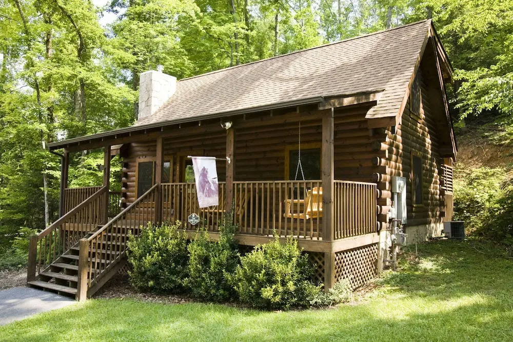 The Cubby Hole by Eagles Ridge Resort