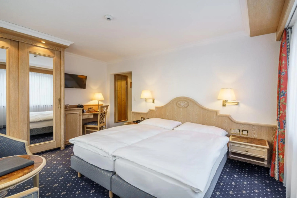 Hotel Alpenroyal