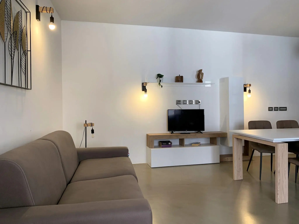 Apartment in the historic center 100 meters from the lake