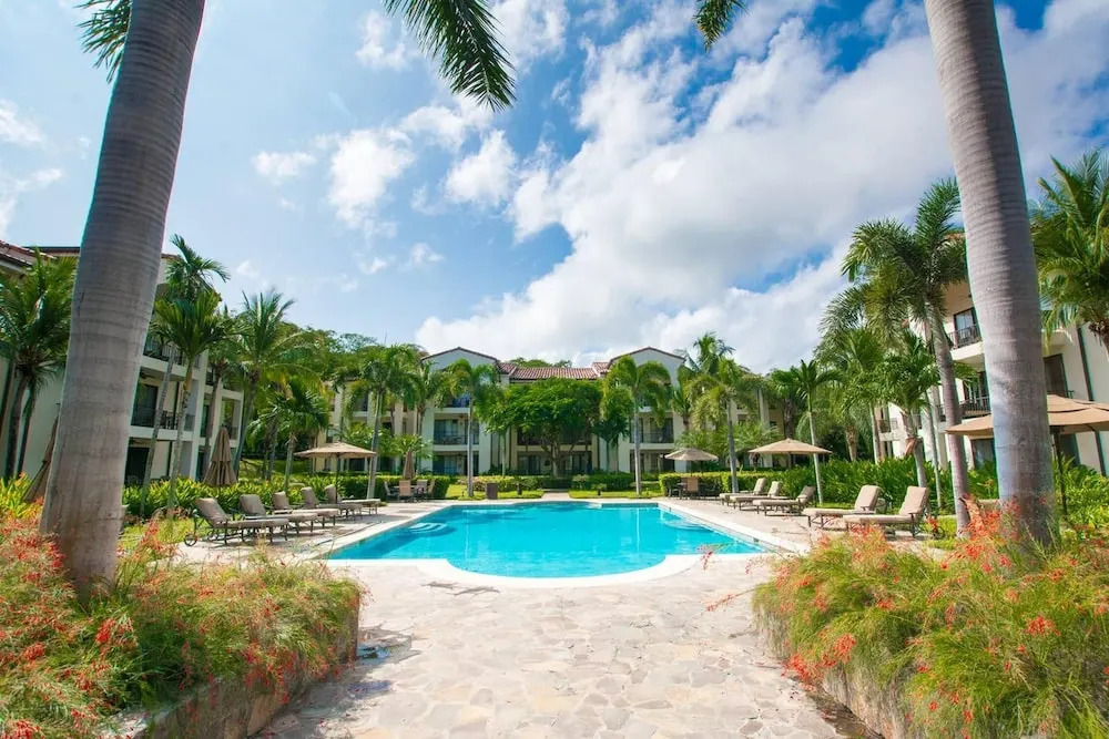 Beautiful 2BR Club-side Condo in Pacifico C503