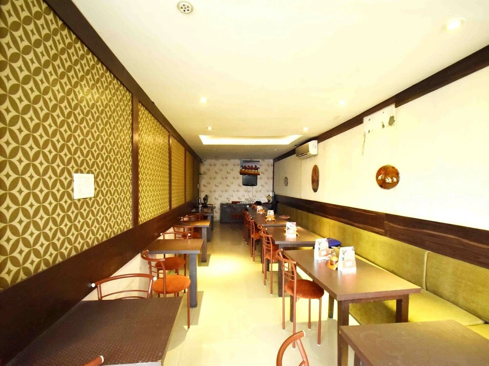 Oyo 3845 Linear Inn