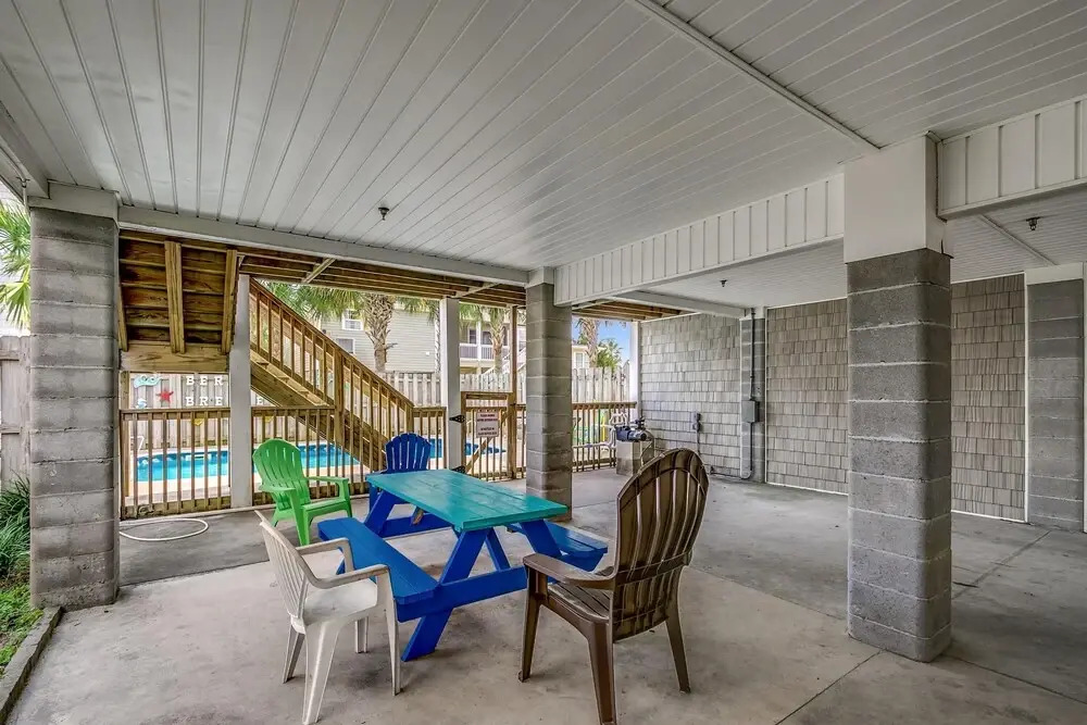 Bermuda Breeze by Coastline Resorts