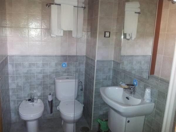 Hostal Toledano Victoria