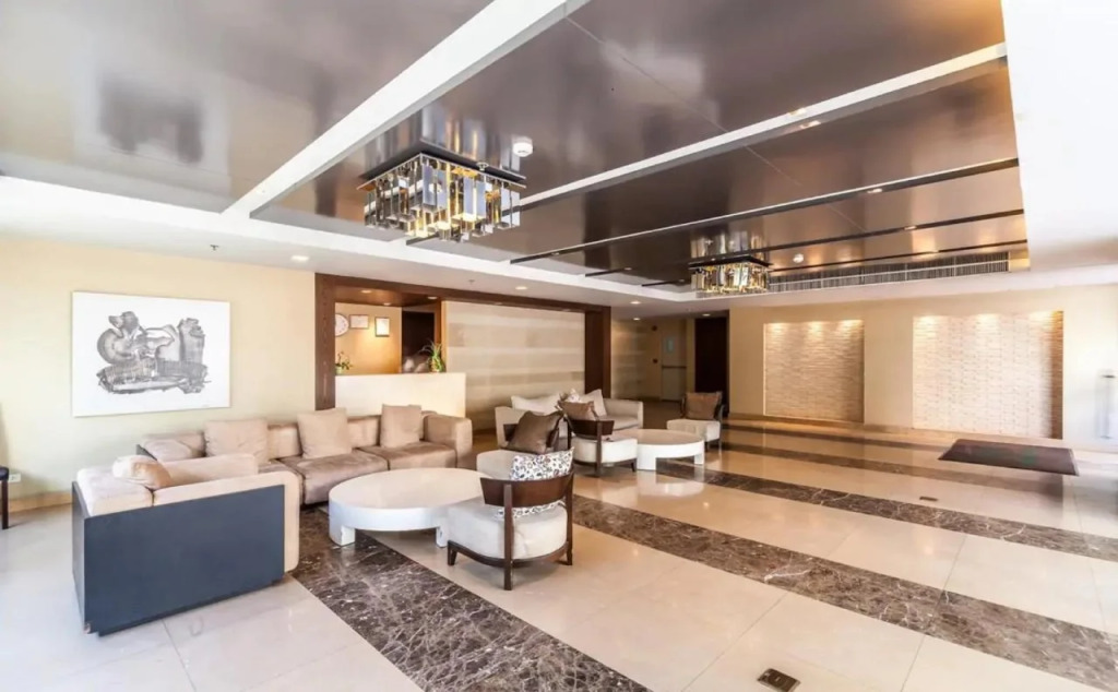 Double Trees Residence