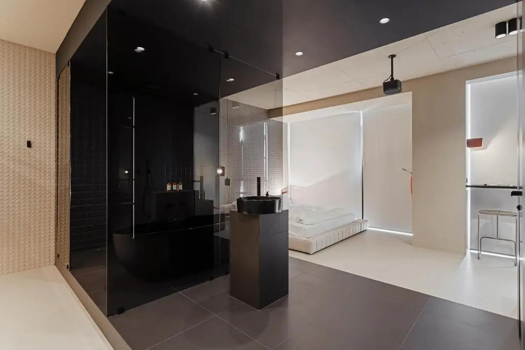 Sea and Sky Apartment