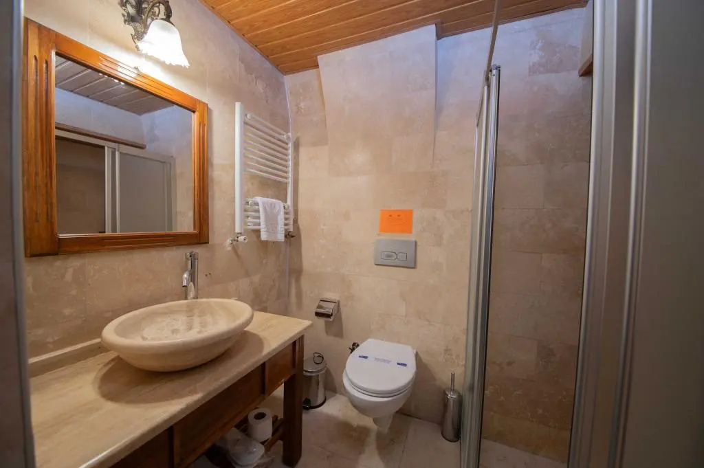 Safran Cave Hotel