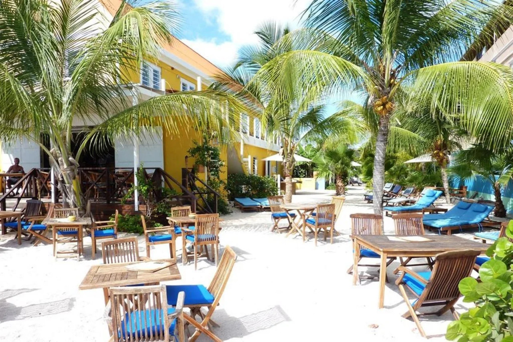 Scuba Lodge City Beach