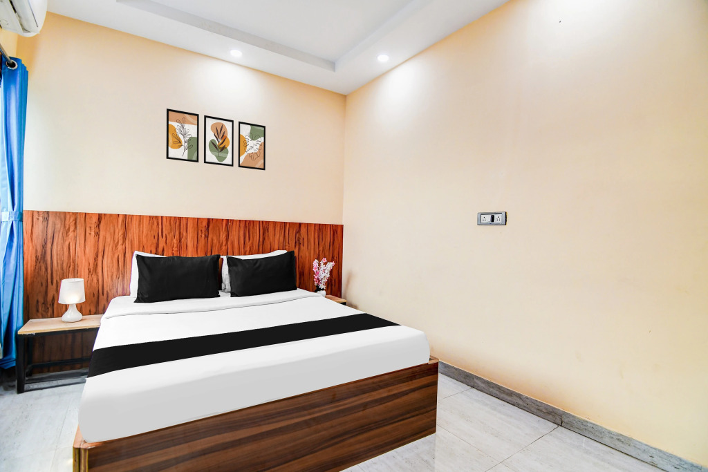 OYO Flagship 76629 Bimla Regency