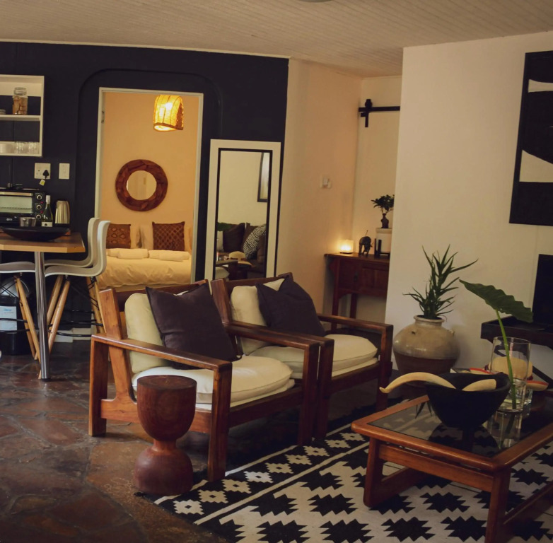 ALLURING SELF CATERING 2 BEDROOM VILLA at BOKMAKIERIE VILLAS