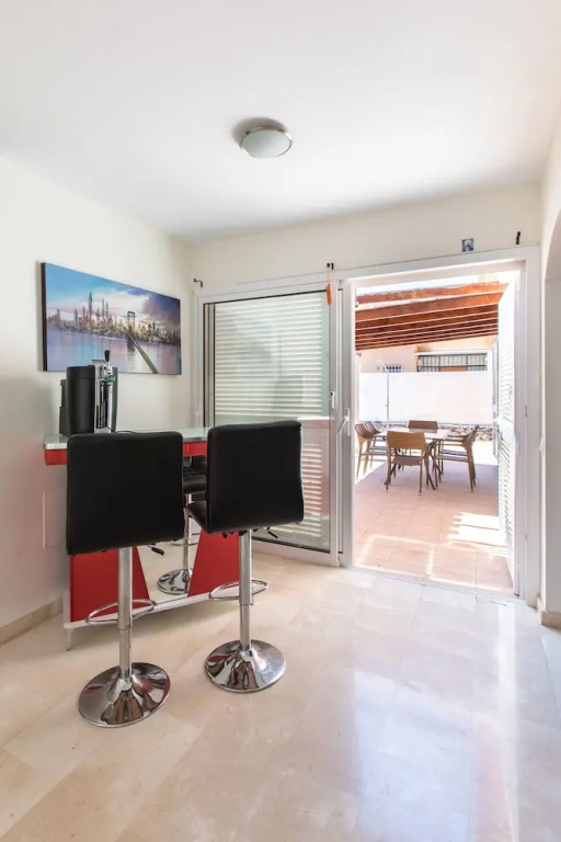 Classic Villa, luxe, private pool & prime location