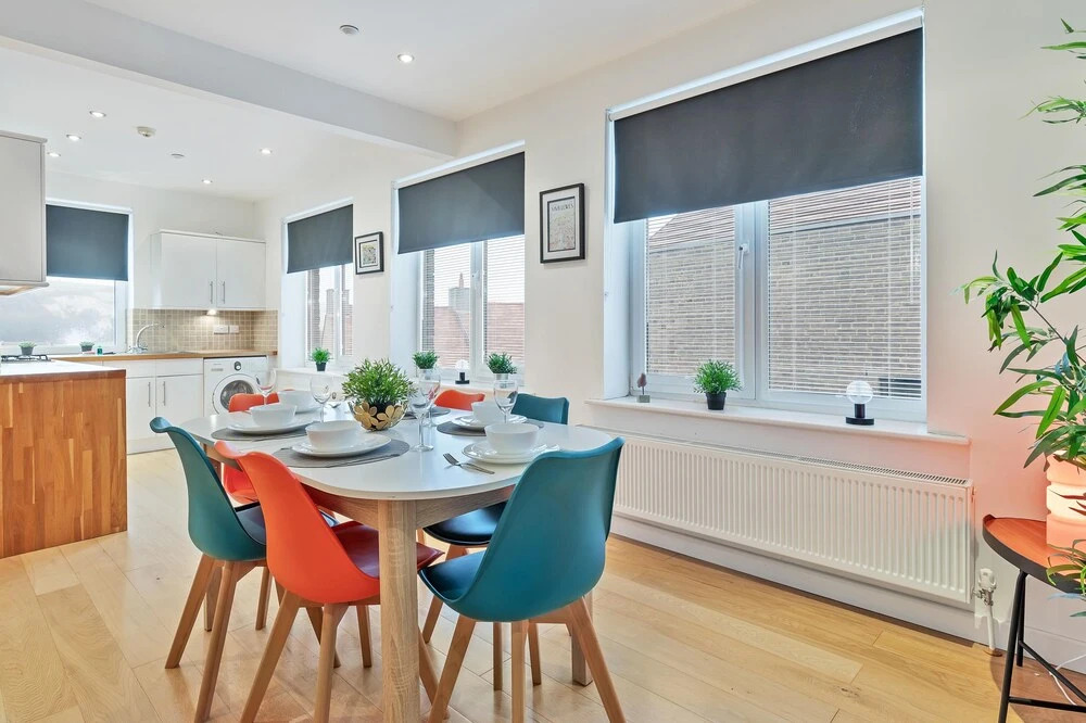 Chalk Cliff panoramic view apartment