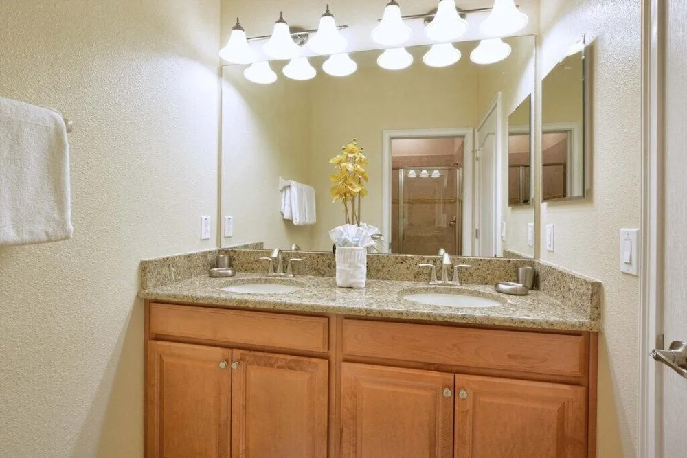 Storey Lake-5 Bedroom Townhome w/Splashpool-1606ST