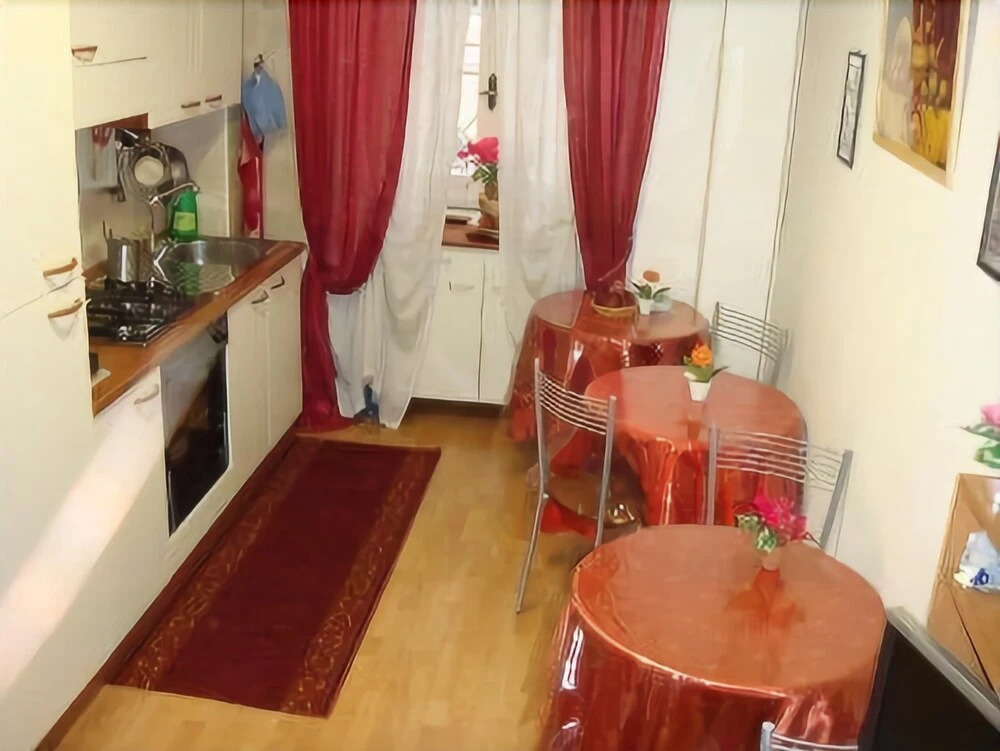 B&B Tropical