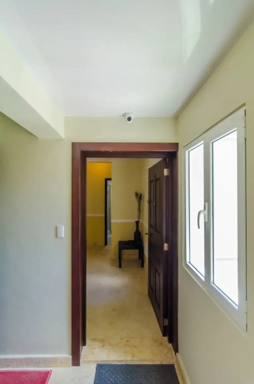 Hill Top Apartment